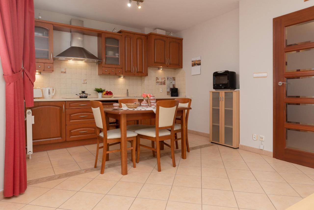 Pejzazowa Apartment Metro Wilanowska Mokotow By Noclegi Renters Варшава Екстериор снимка